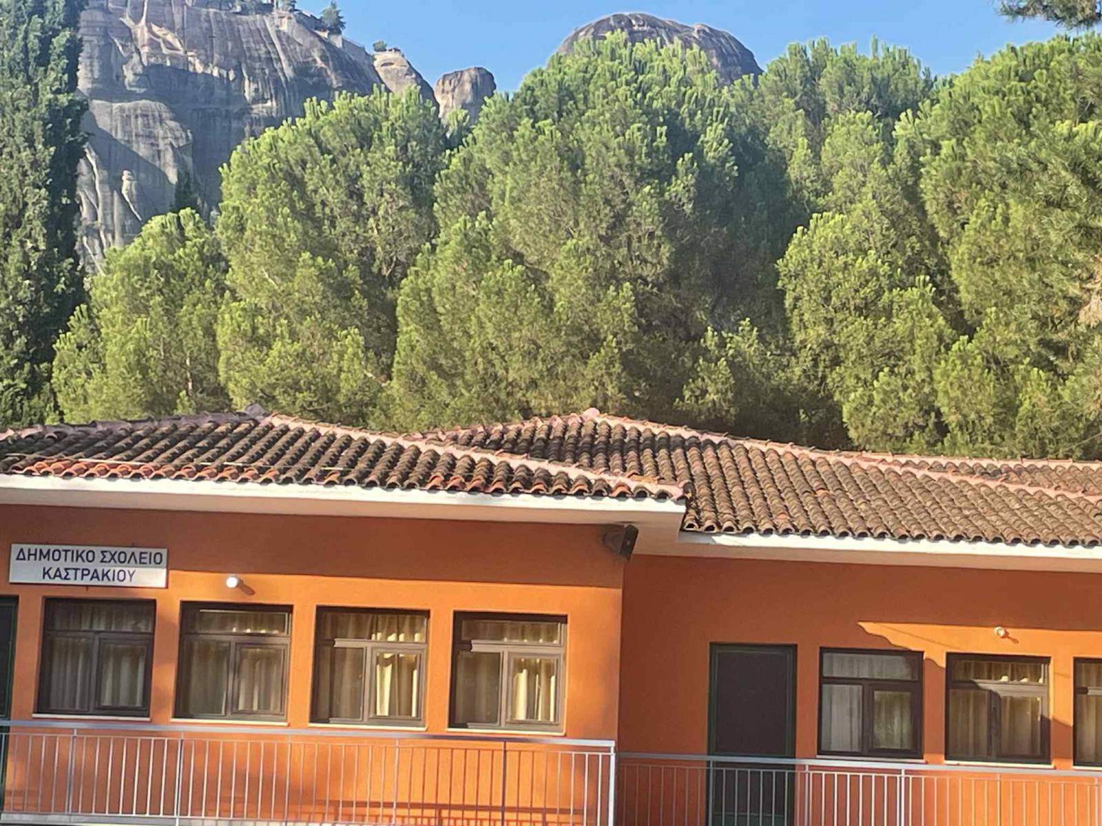 Ολοκληρώθηκαν οι εργασίες συντήρησης στο Δημοτικό Σχολείο Καστρακίου